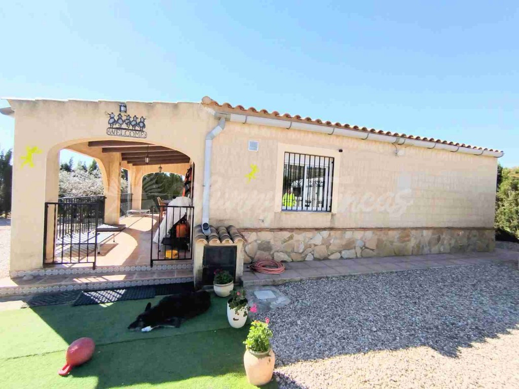 Casa de campo-Masía en Venta en Caudete Albacete - foto 2