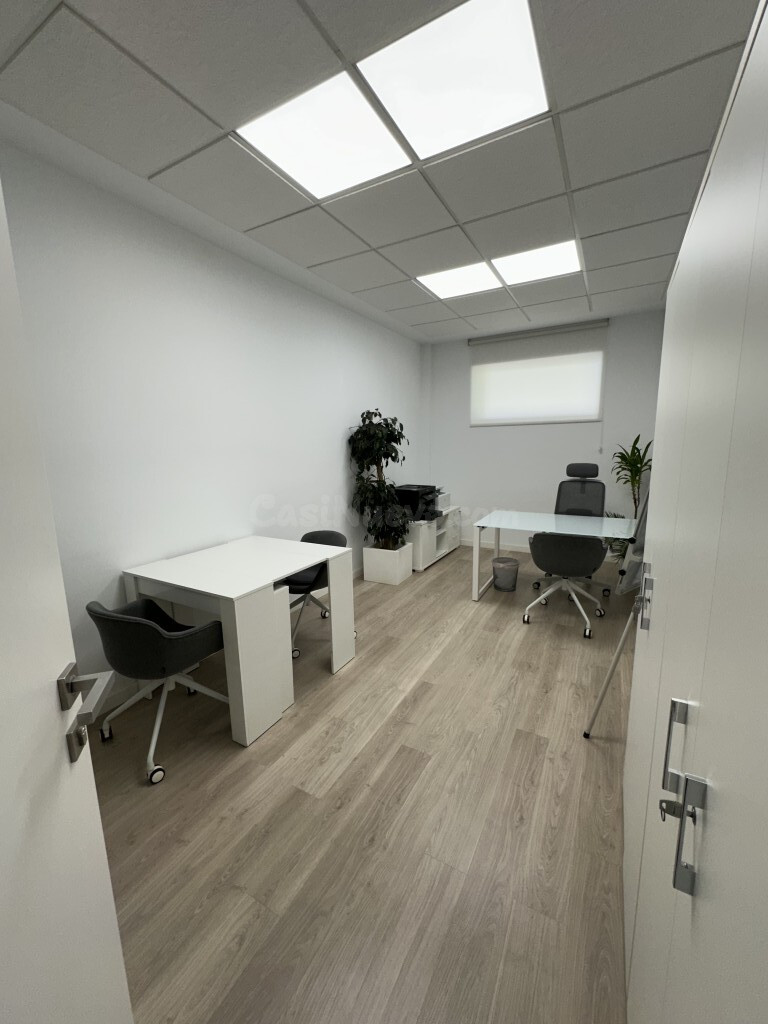Oficina en Alquiler en Albir Alicante - foto 5