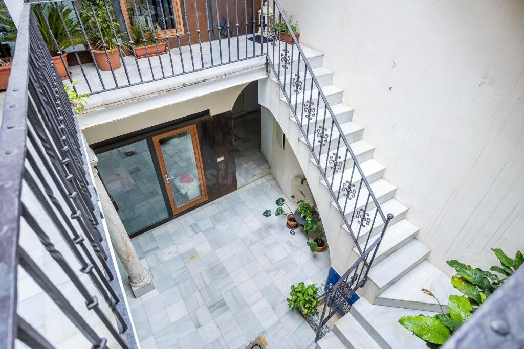 Impresionante dúplex con terraza exclusiva en el corazón de  - foto 4
