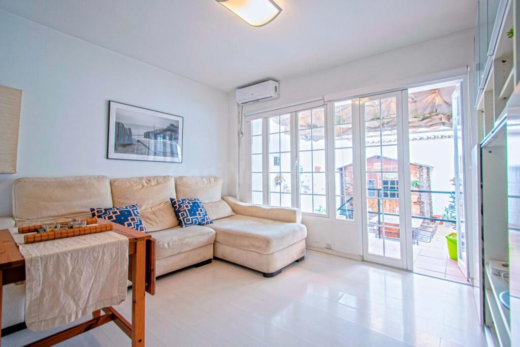 Precioso apartamento en el Barrio de San Vicente con patio p - foto 2