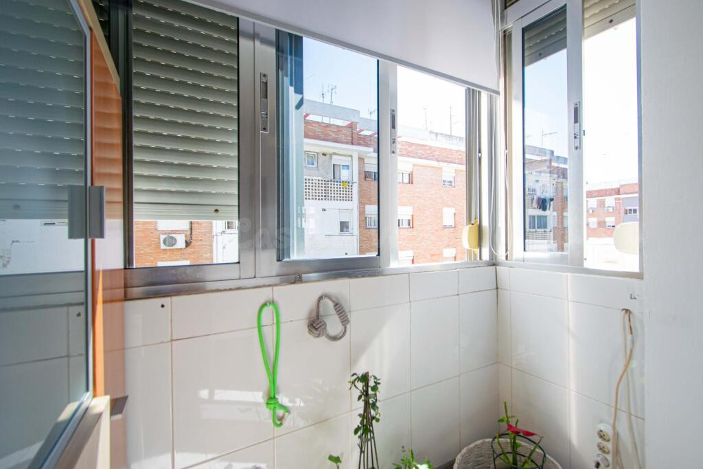 ATENCION INVERSORES. VENTA DE VIVIENDA ALQUILADA EN SAN PABL - foto 2