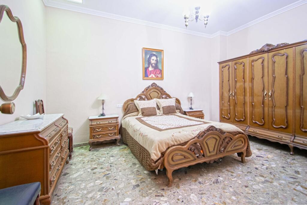 Magnífica vivienda con local/garaje en pleno centro de Los P - foto 4