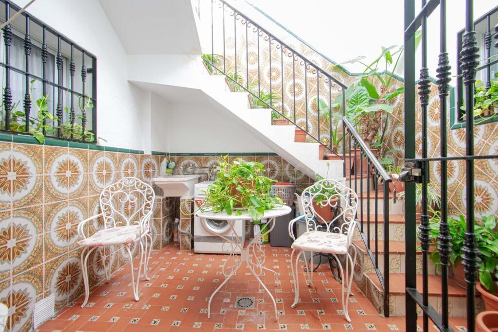 Magnífica vivienda con local/garaje en pleno centro de Los P - foto 5