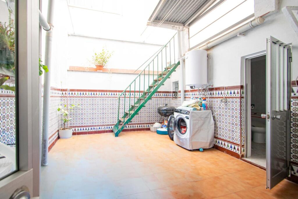 Gran casa en Bellavista con gran potencial!!! - foto 4