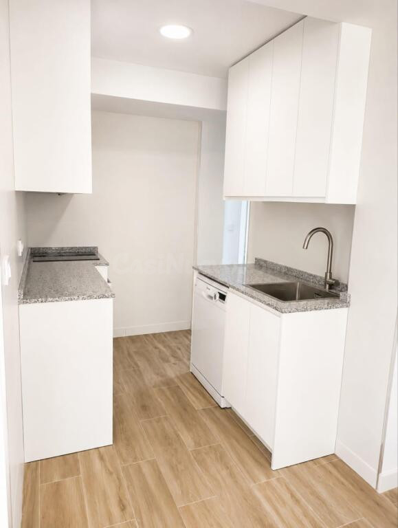 ¡¡¡ ALQUILER POR habitación DISPONIBLES JUNTO AL HOSPITAL, P - foto 2