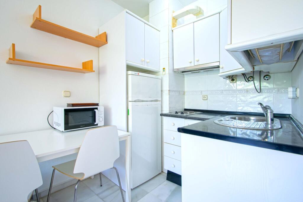 Encantadora vivienda en el codiciado barrio de Triana - foto 4