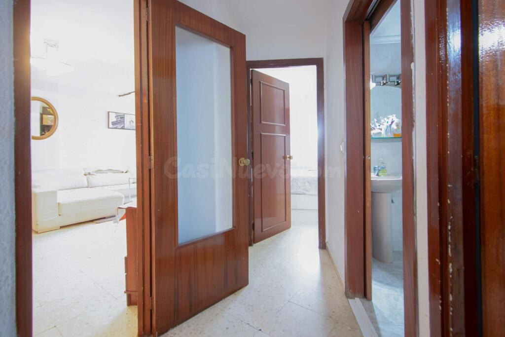 Fantástico piso en Santa Aurelia -- Club Social con piscina  - foto 4