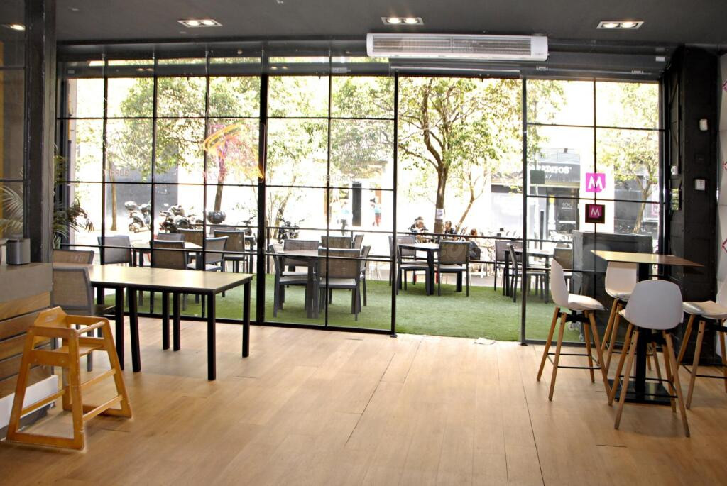 Local comercial en Venta en Sevilla Sevilla - foto 5