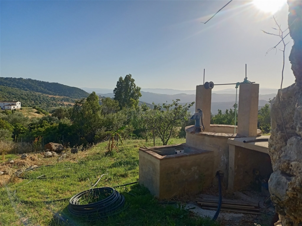 Suelo rústico en Venta en Casares Málaga - foto 3