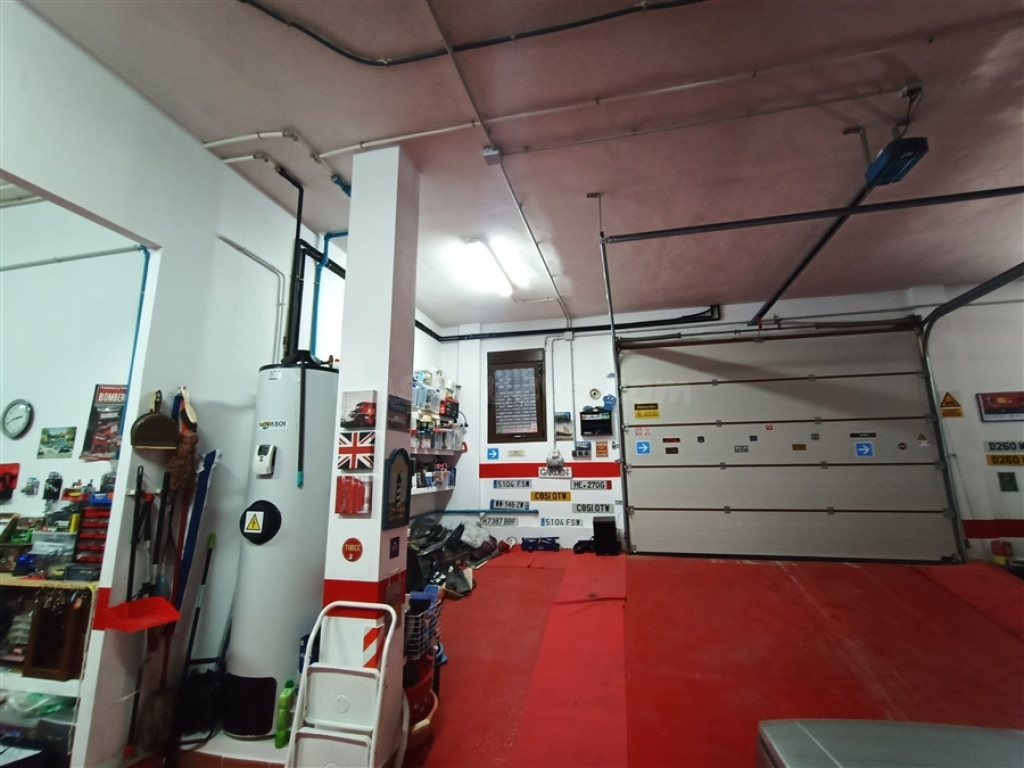 Casa-Chalet en Venta en Atajate Málaga - foto 3