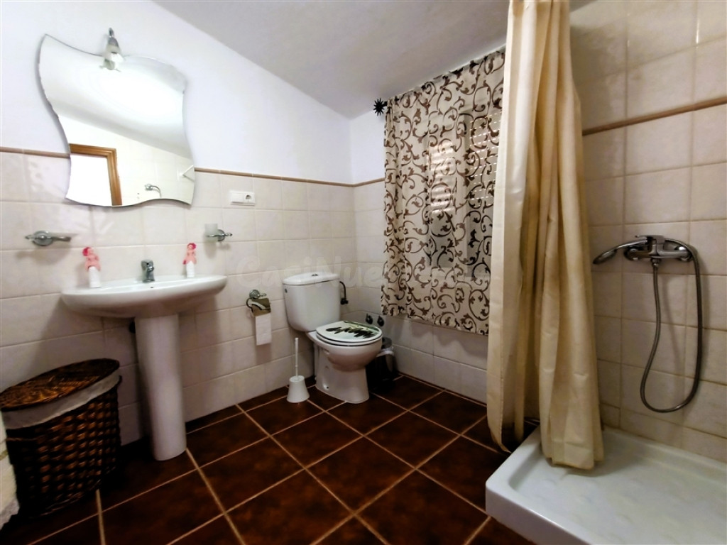 Adosada en Venta en Setenil De Las Bodegas Cádiz - foto 3