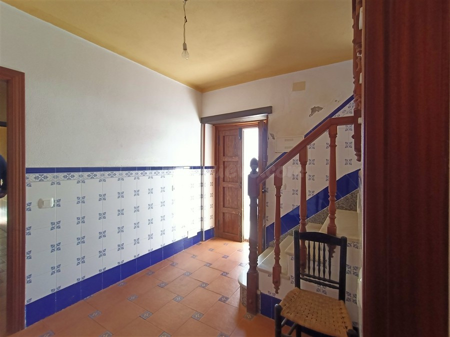 Casa-Chalet en Venta en Benadalid Málaga - foto 2