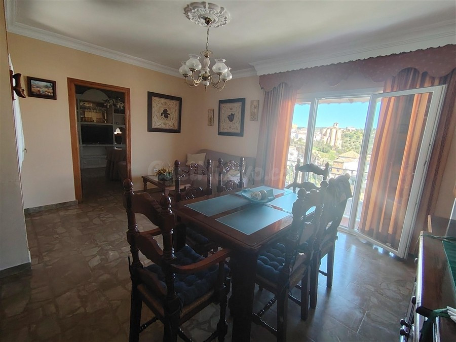 Casa de pueblo en Venta en Setenil De Las Bodegas Cádiz - foto 2