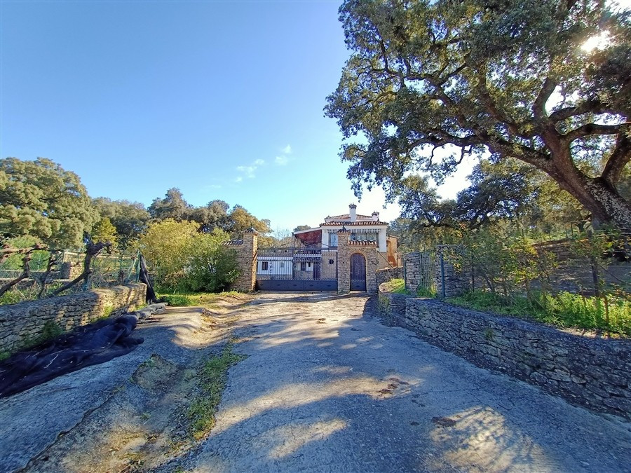 Casa de campo-Masía en Venta en Ronda Málaga - foto 3