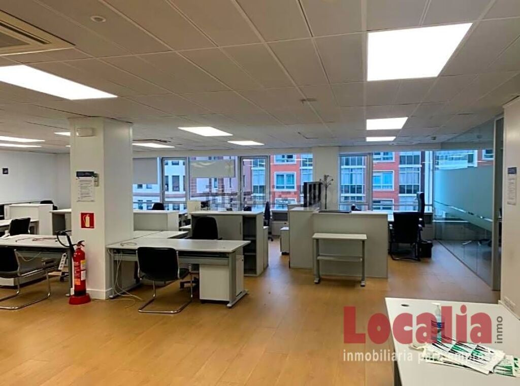Oficinas amplias en perfecto estado (Bilbao). - foto 3