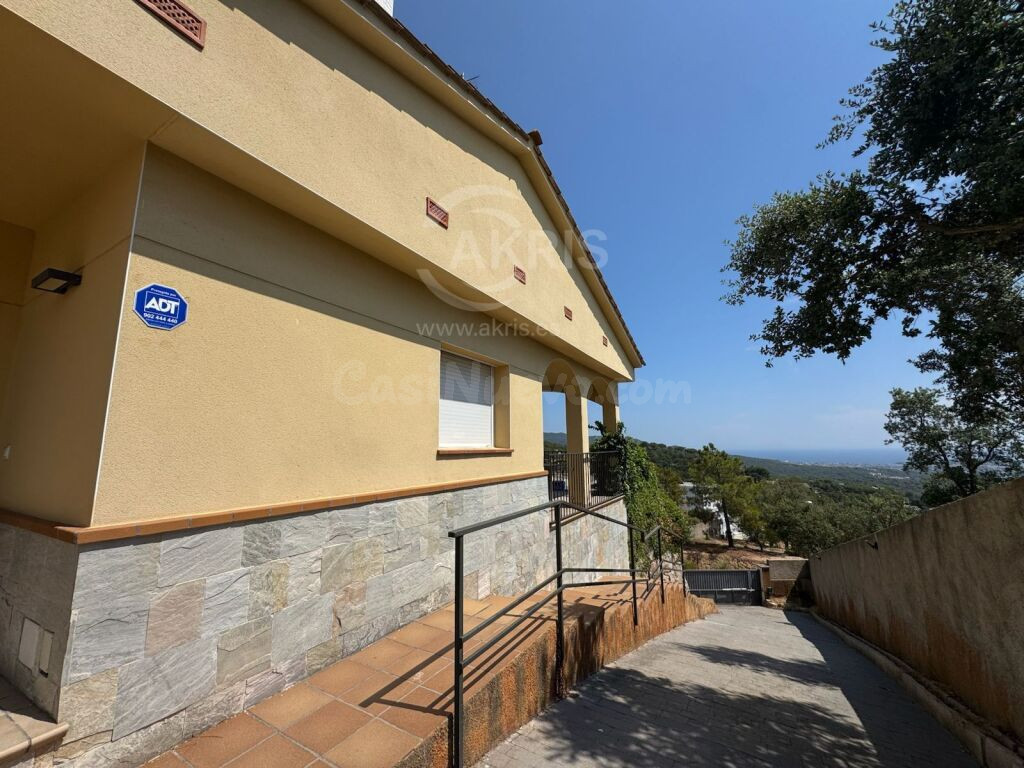 Chalet Independiente en Lloret de Mar - foto 3
