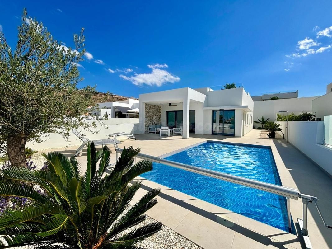 Villa 3 habitaciones 120m² en venta - Centro de la Ciudad Quesada
