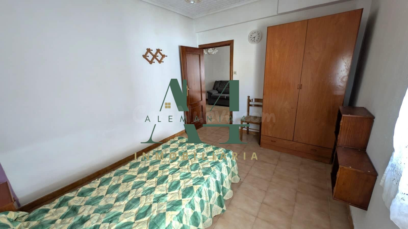 Piso en Venta en el Centro de Cáceres por €142,900 - foto 5