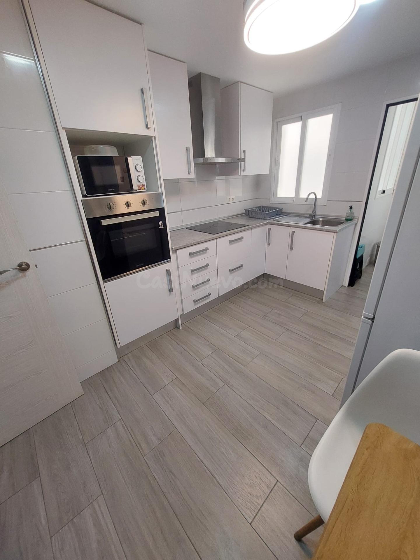 Piso 4 habitaciones 138m² en alquiler - Granada - foto 3