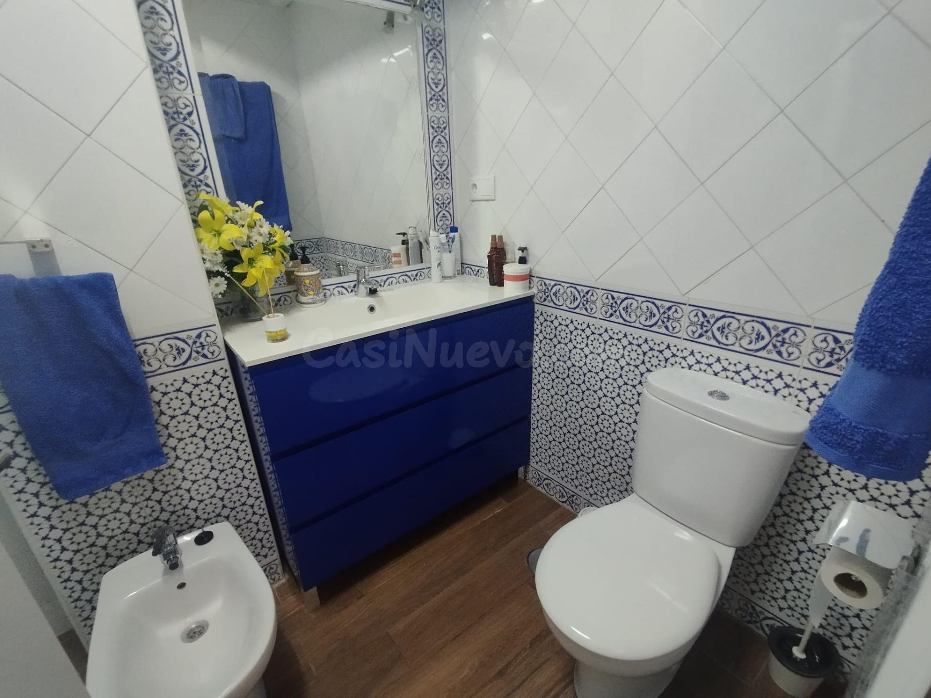 Apartamento reformado en segunda linea de playa  con vistas  - foto 23