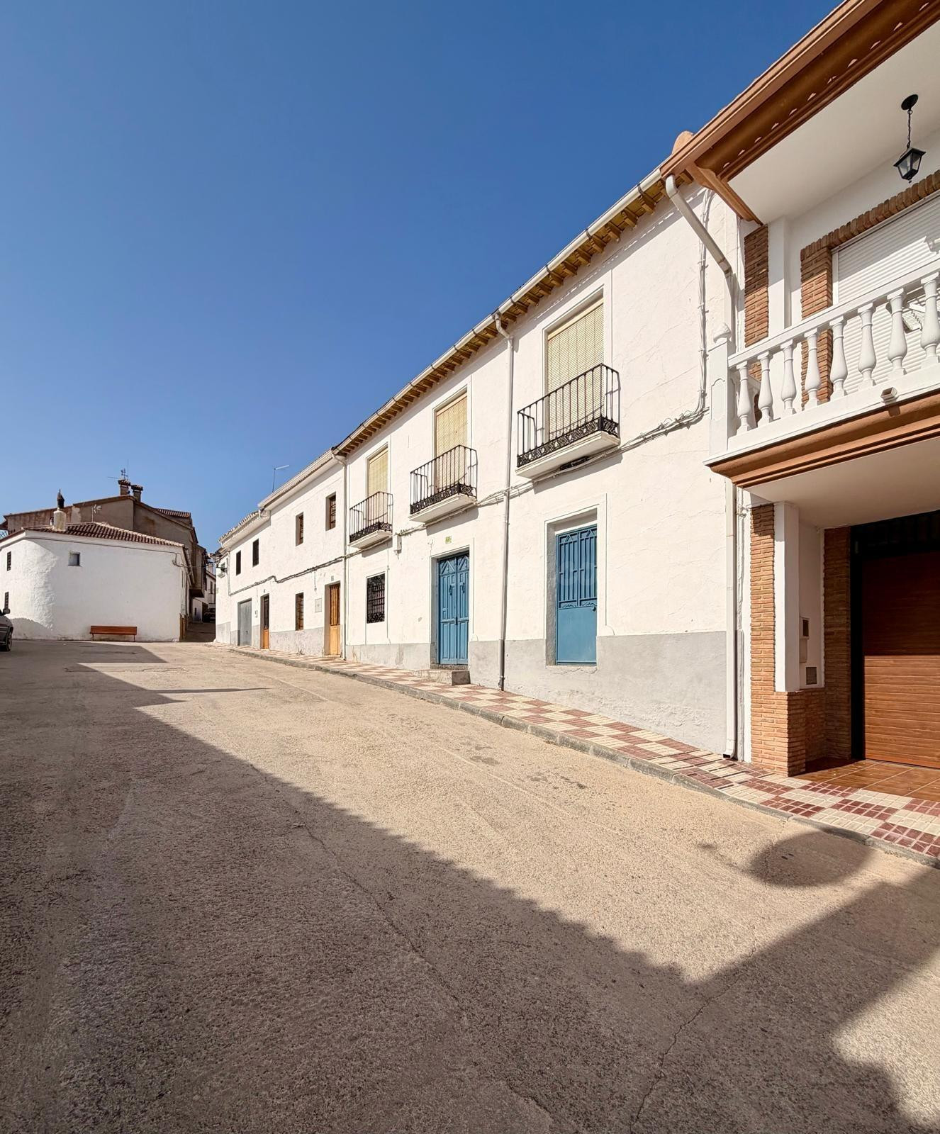 UNA CASA CON HISTORIA. 535 M2 PARA CREAR ALGO ÚNICO EN TORRE - foto 3