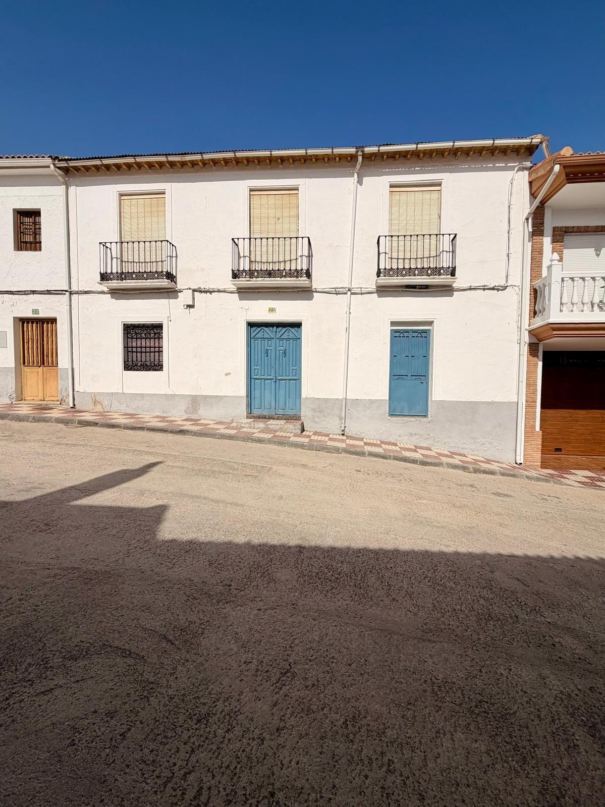 UNA CASA CON HISTORIA. 535 M2 PARA CREAR ALGO ÚNICO EN TORRE - foto 4