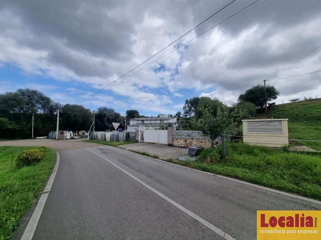 Suelo industrial y nave en venta en Polanco - foto 8
