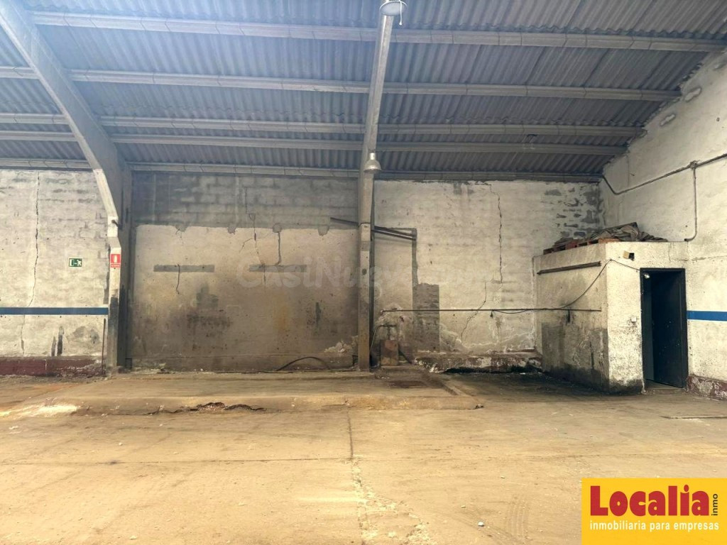 Nave industrial en zona consolidada de Valladolid - foto 9