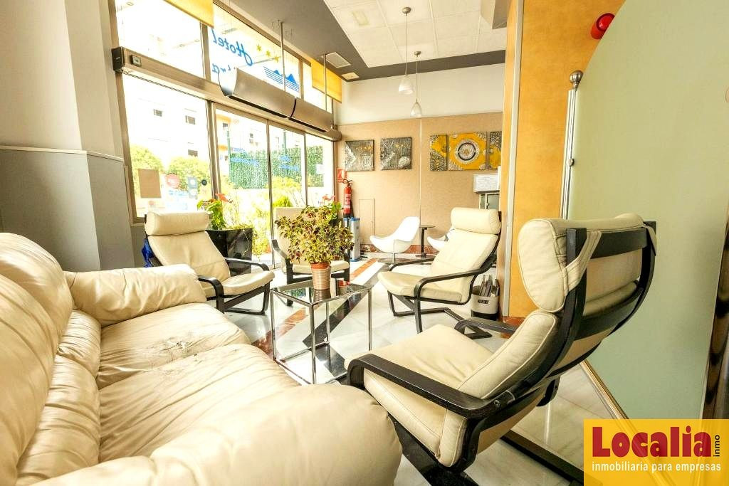 Venta de emblemático hotel en Torrelavega