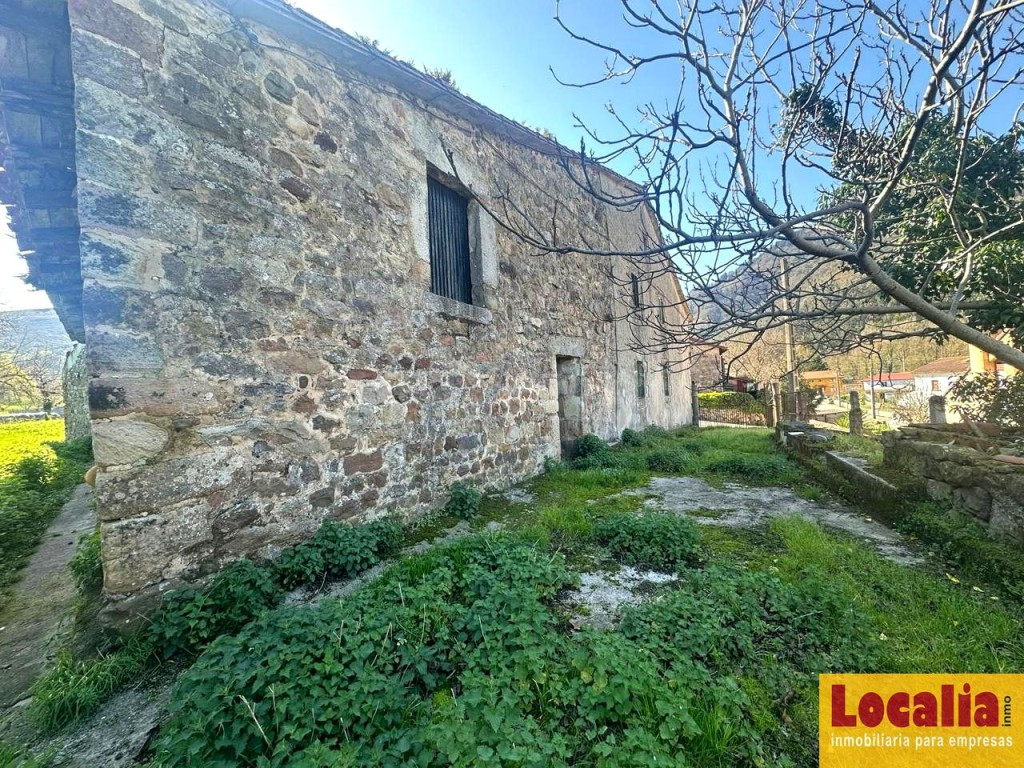 Cuatro fincas en venta, Los Corrales de Buelna - foto 2