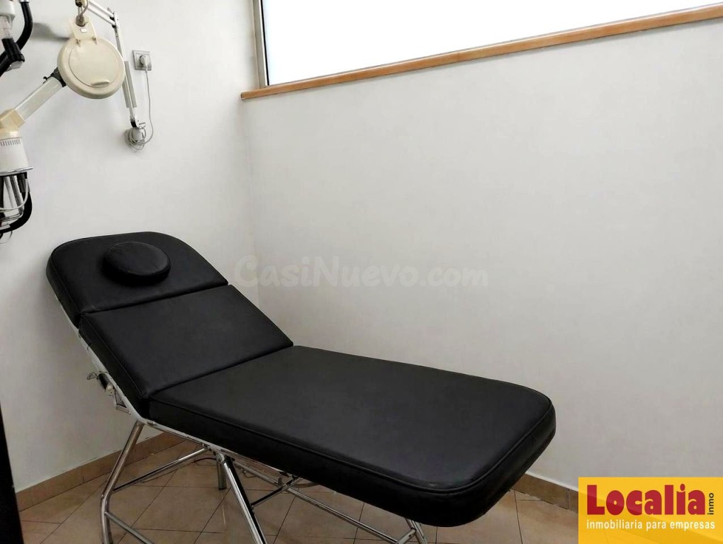 Atractivo local con equipos de estética, Torrelavega - foto 4