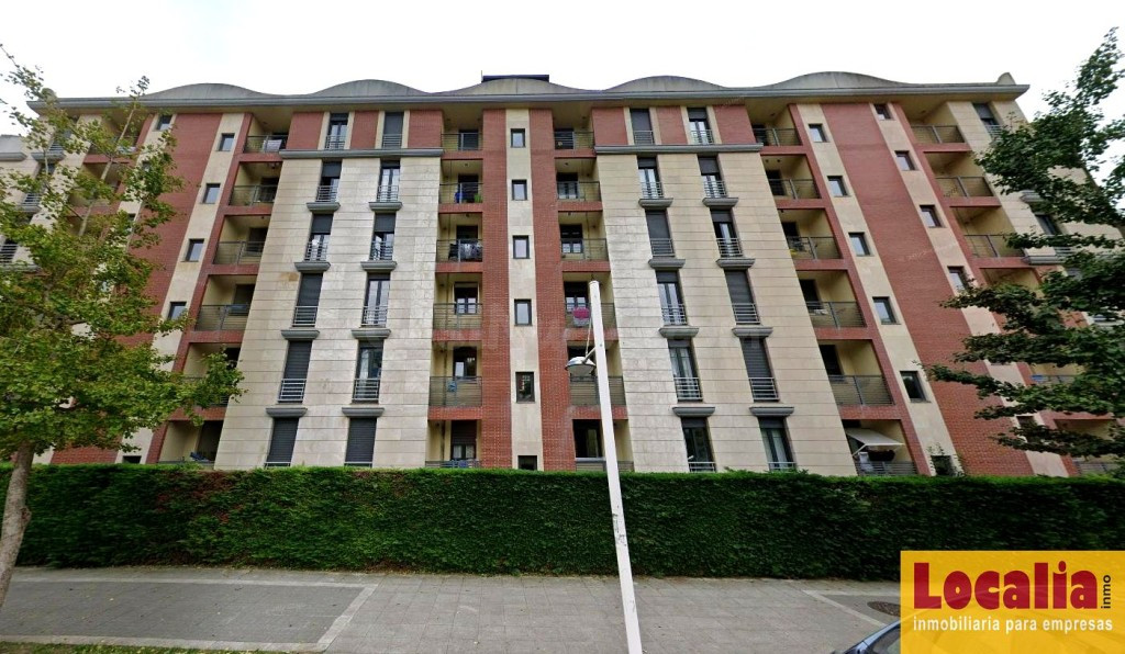 Plaza de garaje en calle Ernest Lluch, Santander