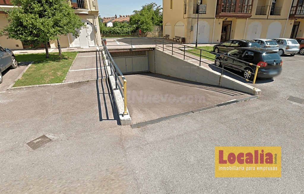 Garajes en venta en el centro de Cartes - foto 4