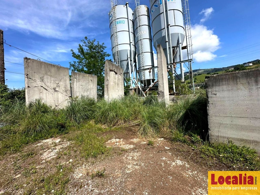 Amplia nave de 1300 metros en alquiler, Astillero. - foto 14