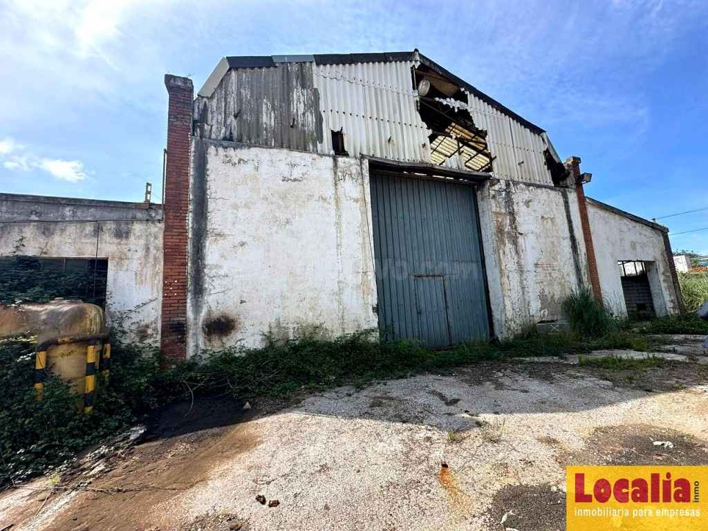 Amplia nave de 1300 metros en alquiler, Astillero. - foto 10