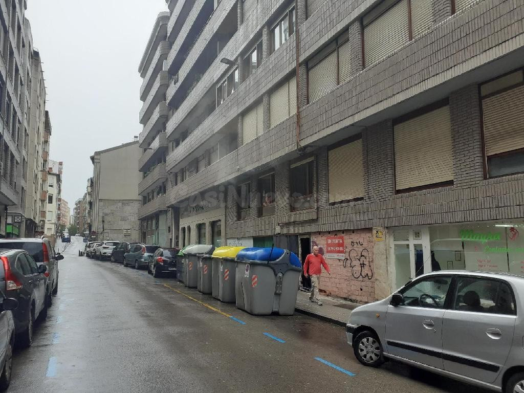 Local para tu proyecto en el centro de Santander - foto 11