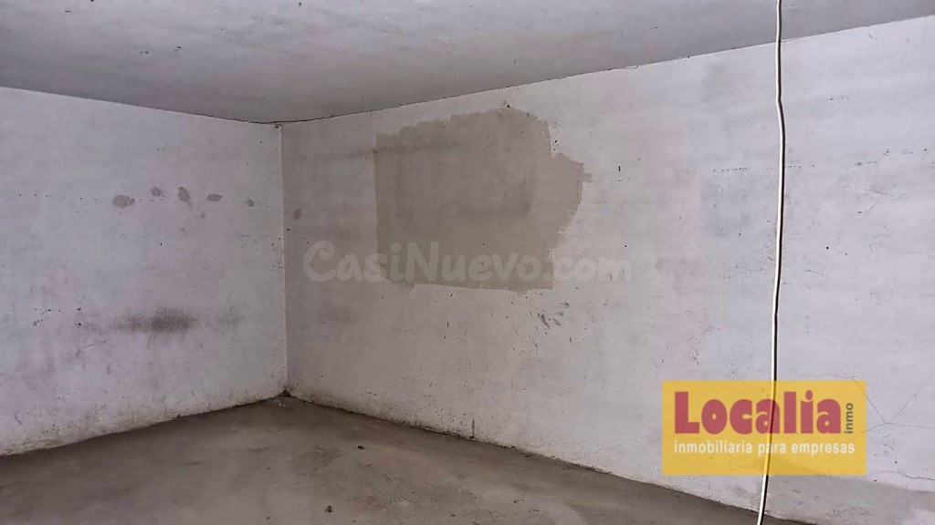 Local para tu proyecto en el centro de Santander - foto 4