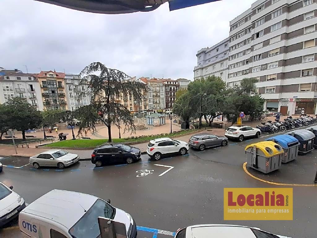Local para tu proyecto en el centro de Santander - foto 10