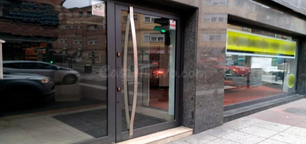 Local en alquiler en Santander de 424 m2 - foto 8