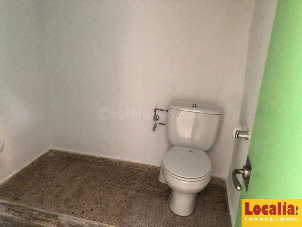 Local en alquiler en Torrelavega - foto 4