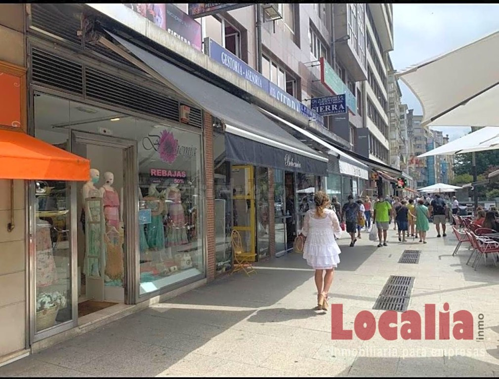 Local comercial en Amós de Escalante. Santander, Cantabria.