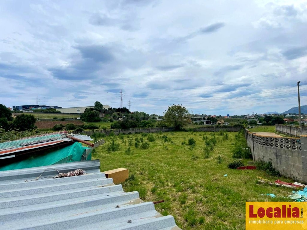 Terreno rústico en venta en Igollo de Camargo.