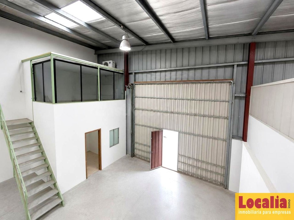 Alquiler Nave industrial con oficinas, Santander - foto 3