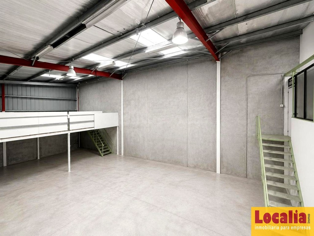 Alquiler Nave industrial con oficinas, Santander - foto 4