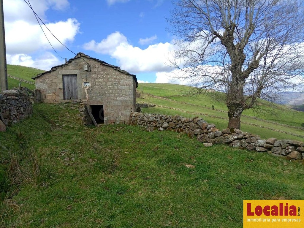 Cabaña pasiega con amplio terreno, San Pedro Romeral - foto 3