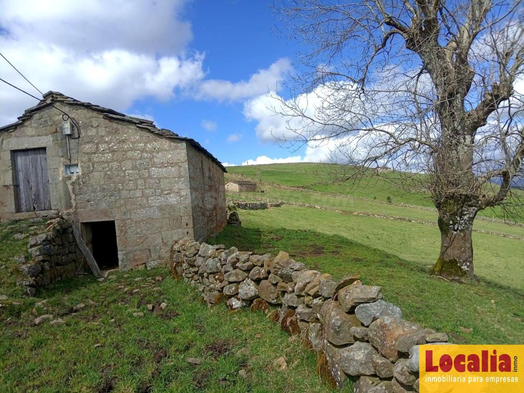 Cabaña pasiega con amplio terreno, San Pedro Romeral - foto 4