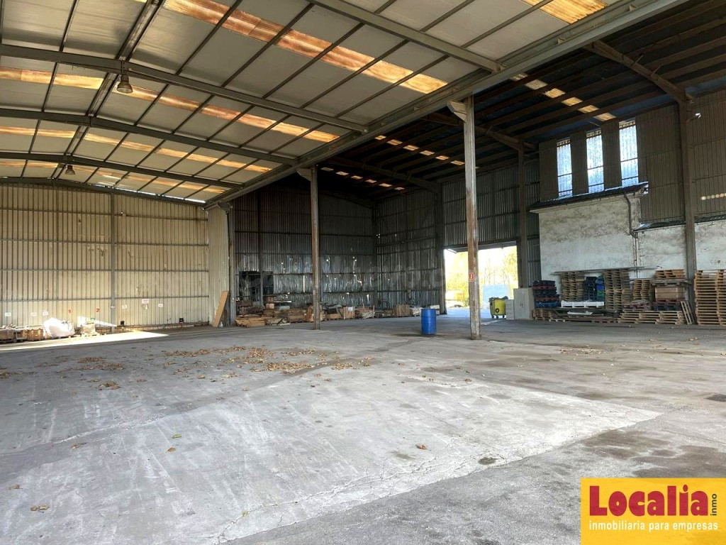 Naves industriales anidadas en alquiler en Hoznayo - foto 3