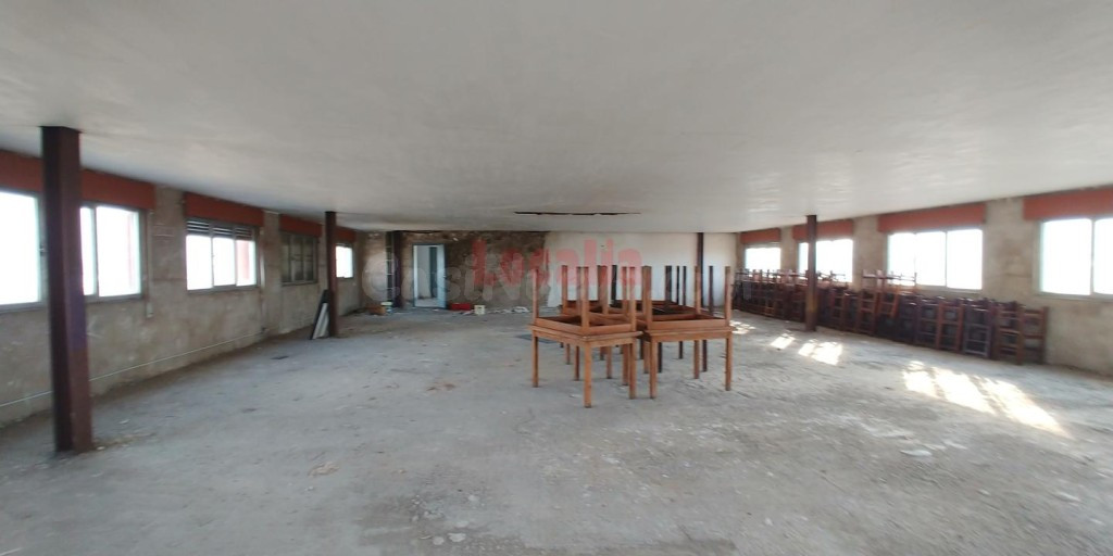 Edificio comercial y de oficinas en venta, Santander - foto 8