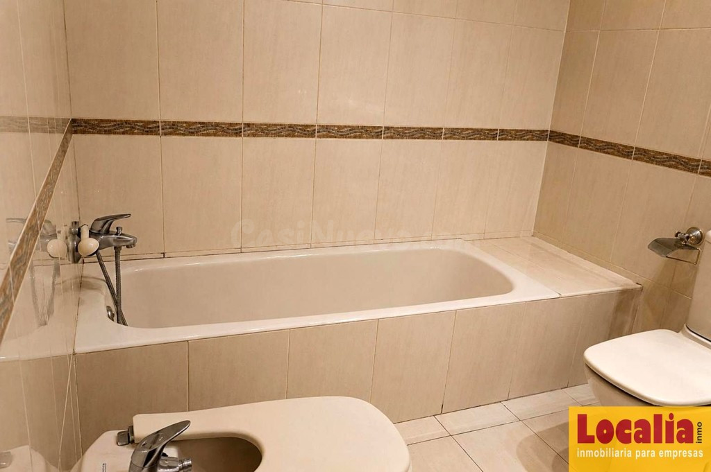 Vivienda con restaurante y aparcamiento, Castro Urdiales - foto 4