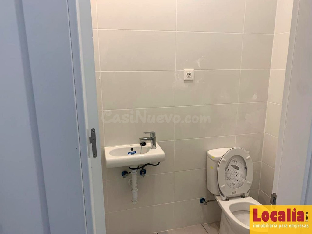 A estrenar nave moderna en Valladolid - foto 6